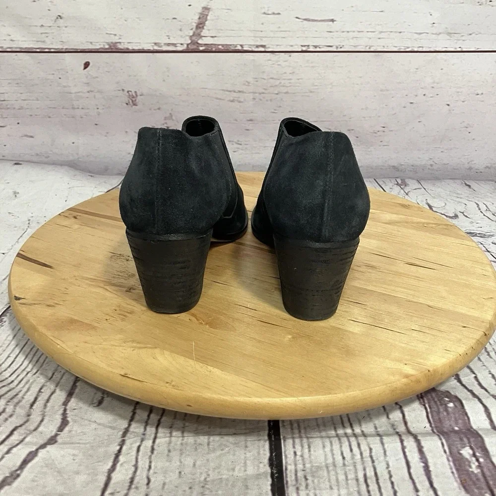Vince Black Suede Nubuck Ankle Booties Block Heel EU 37 US 7‎ Shootie